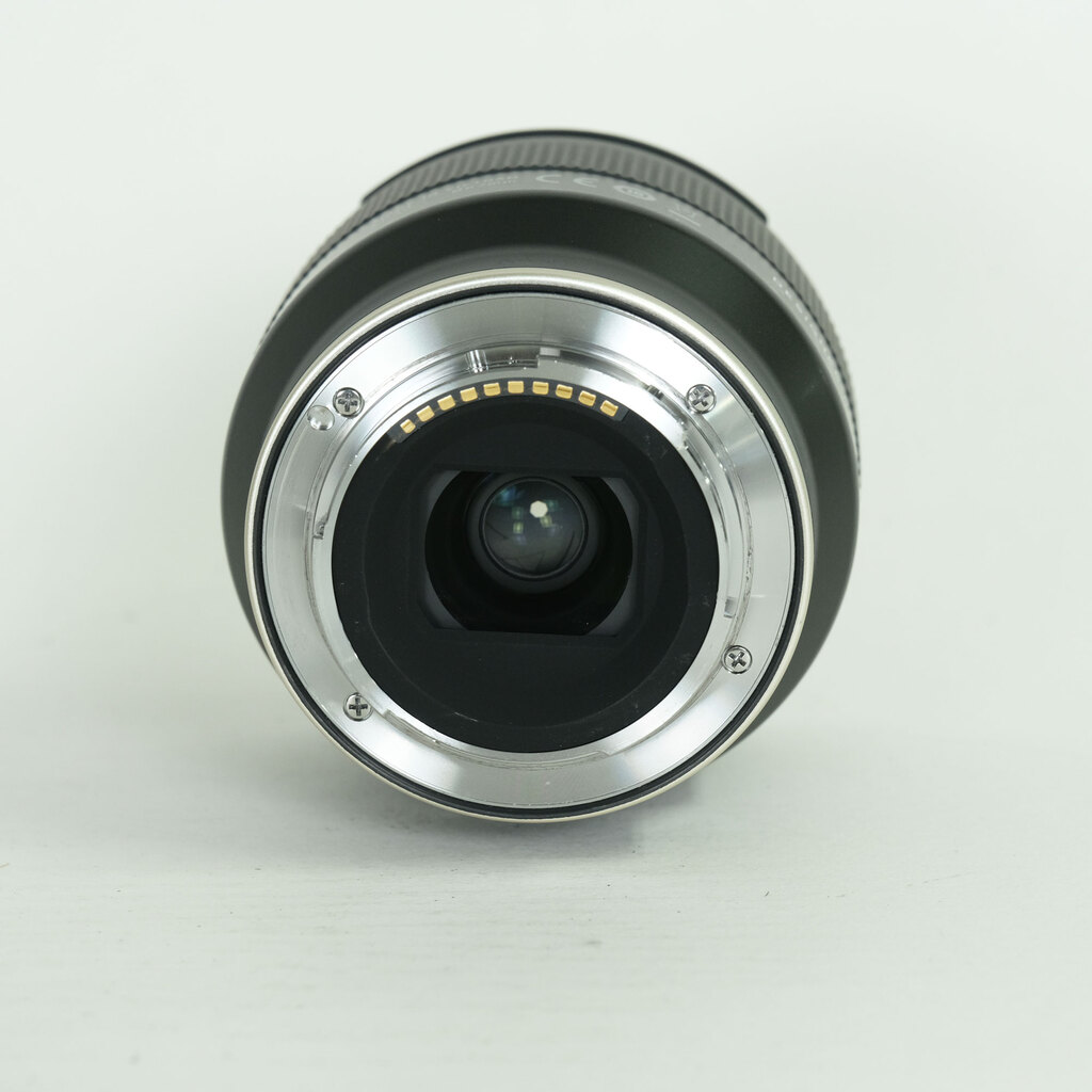 TAMRON 20mm F/2.8 Di III OSD M1:2 (Model F050) [ソニーE用]