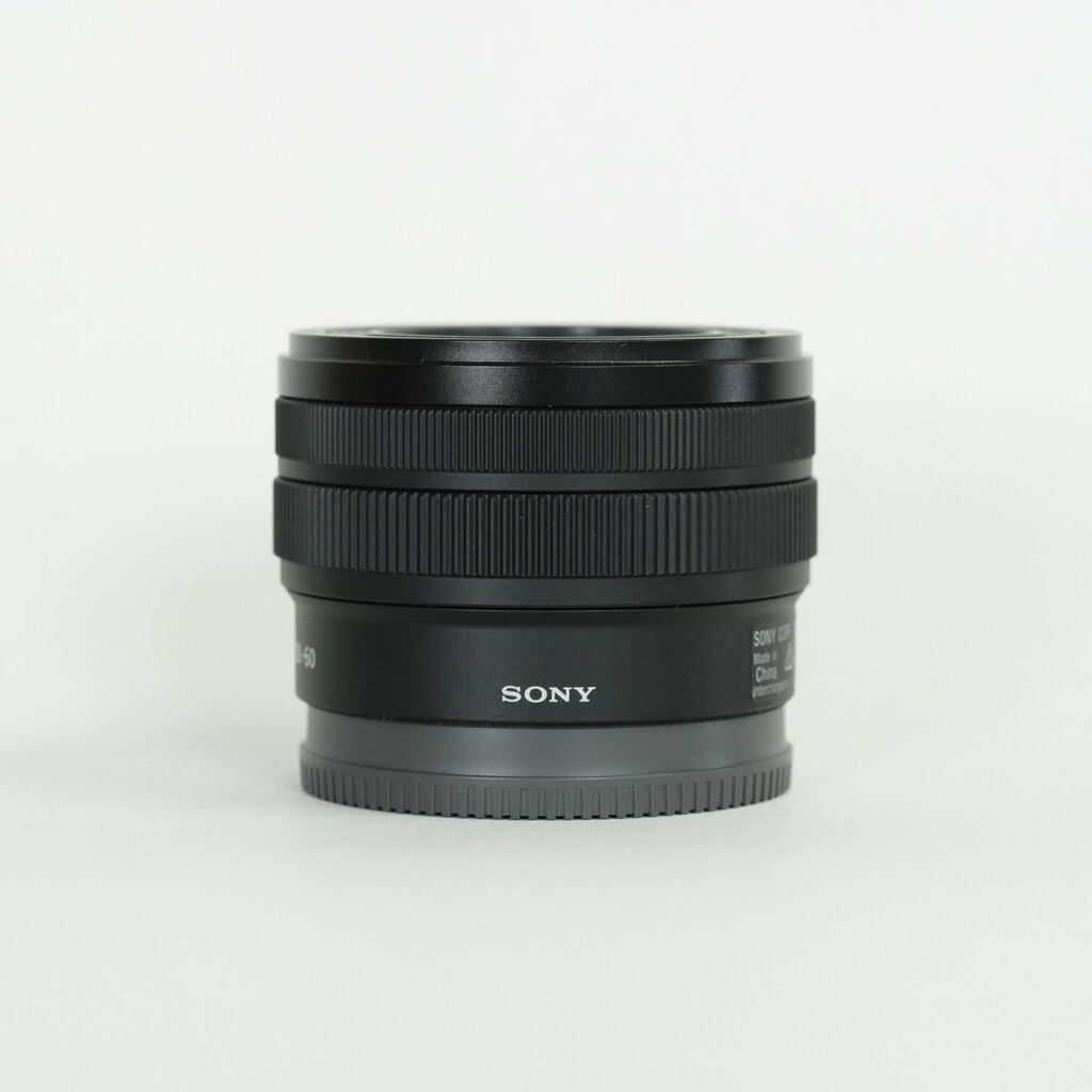 SONY FE 28-60mm F4-5.6 SEL2860