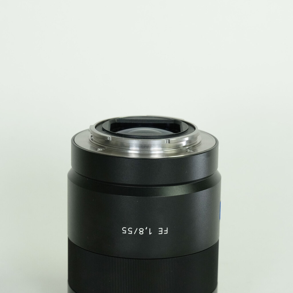 SONY Sonnar T* FE 55mm F1.8 ZA SEL55F18Z SONY Sonnar T* FE 55mm F1.8 ZA SEL55F18Z