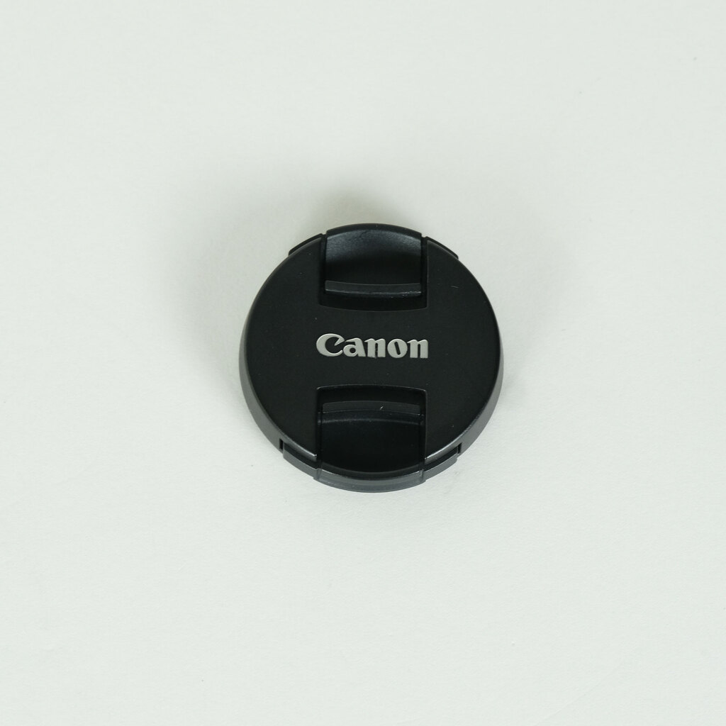 Canon EF-M22mm F2 STM