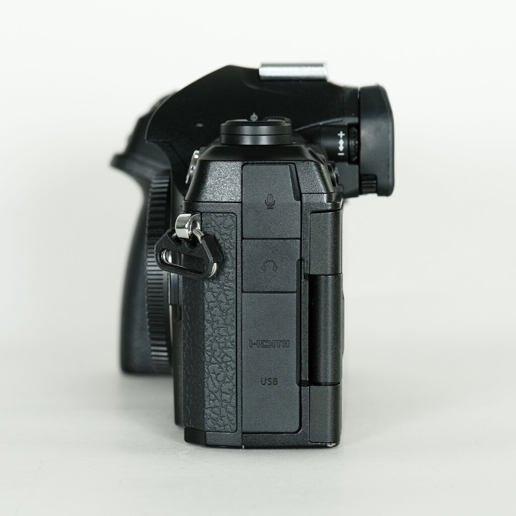 OM SYSTEM OM-1 Mark II