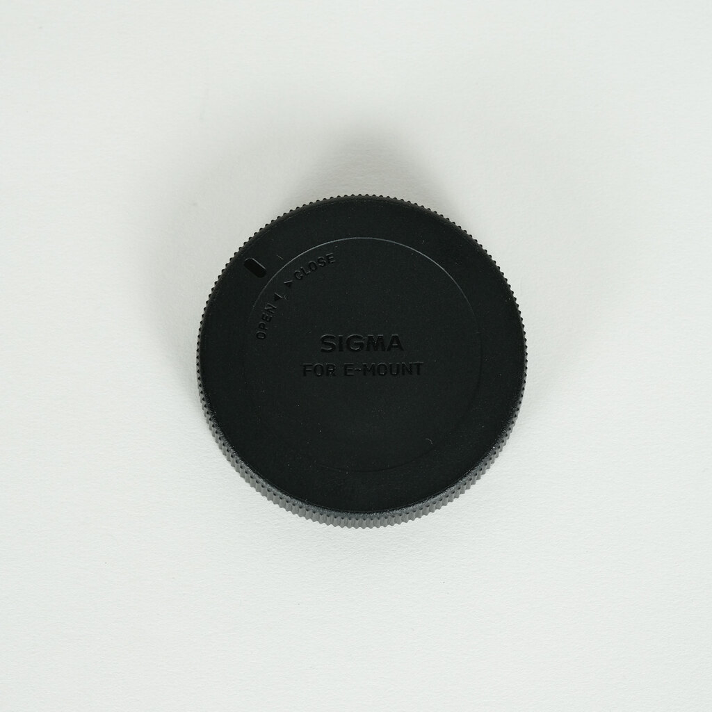 SIGMA 70mm F2.8 DG MACRO｜Art [ソニーE用]