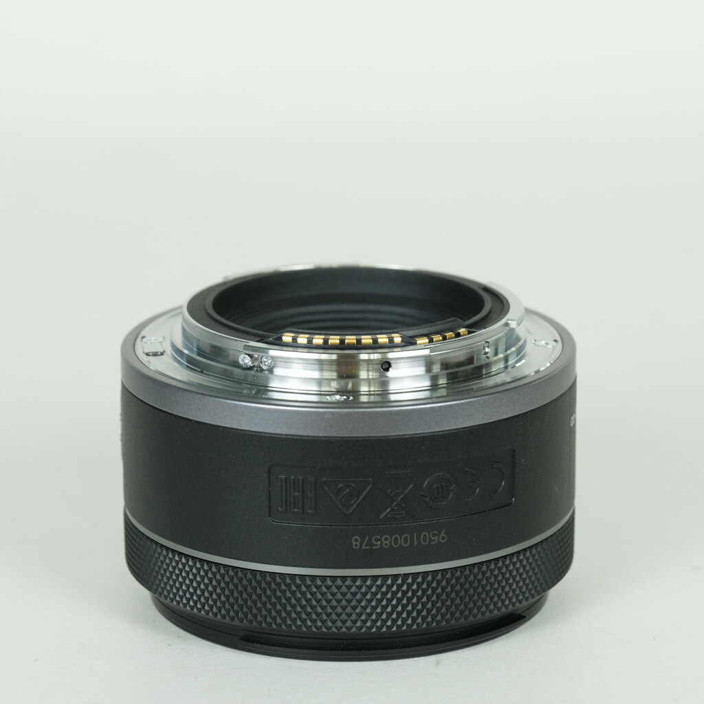Canon RF50mm F1.8 STM Canon RF50mm F1.8 STM