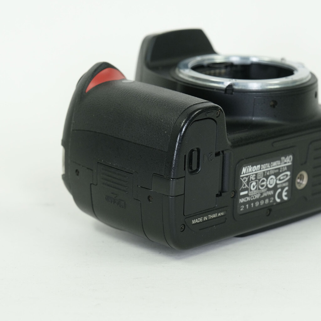 Nikon D40 ブラックボディ