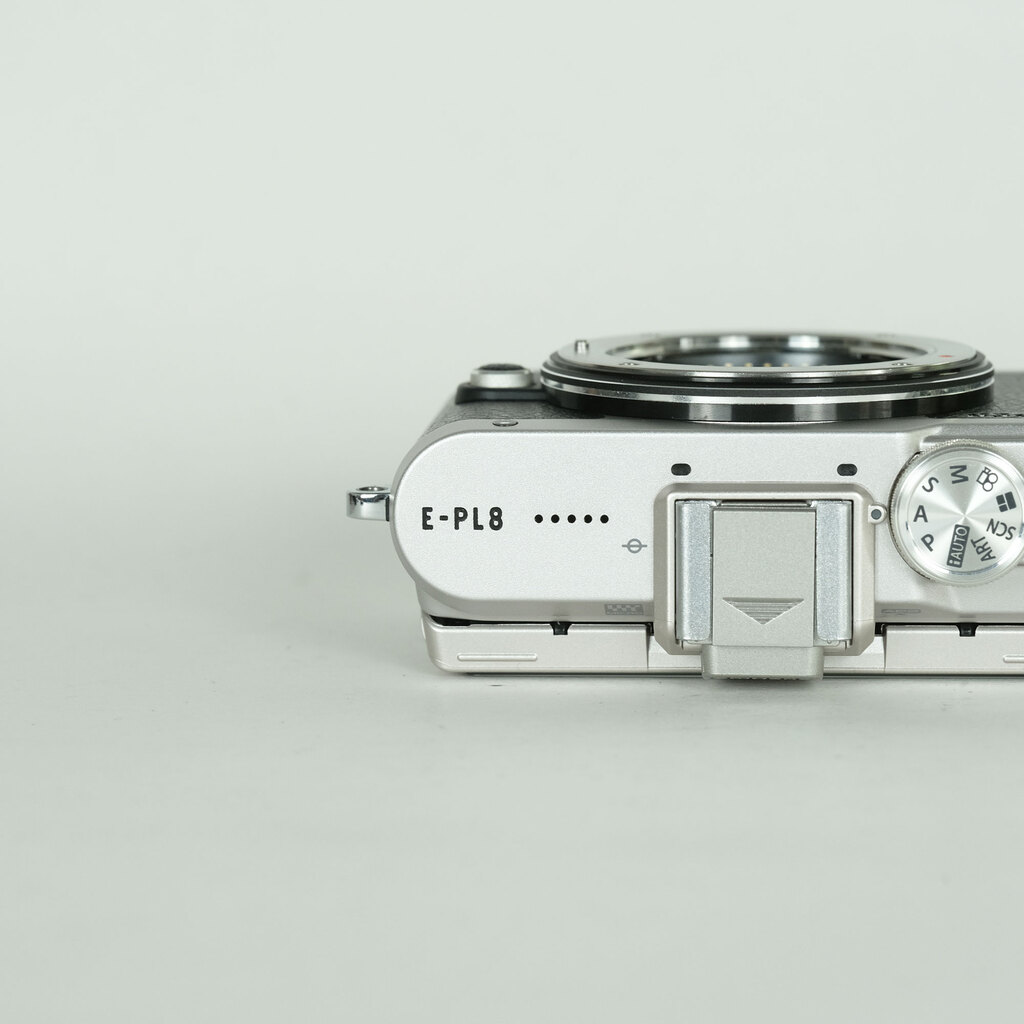 OLYMPUS PEN E-PL8 OLYMPUS PEN E-PL8
