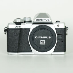 OLYMPUS OM-D E-M10 Mark II