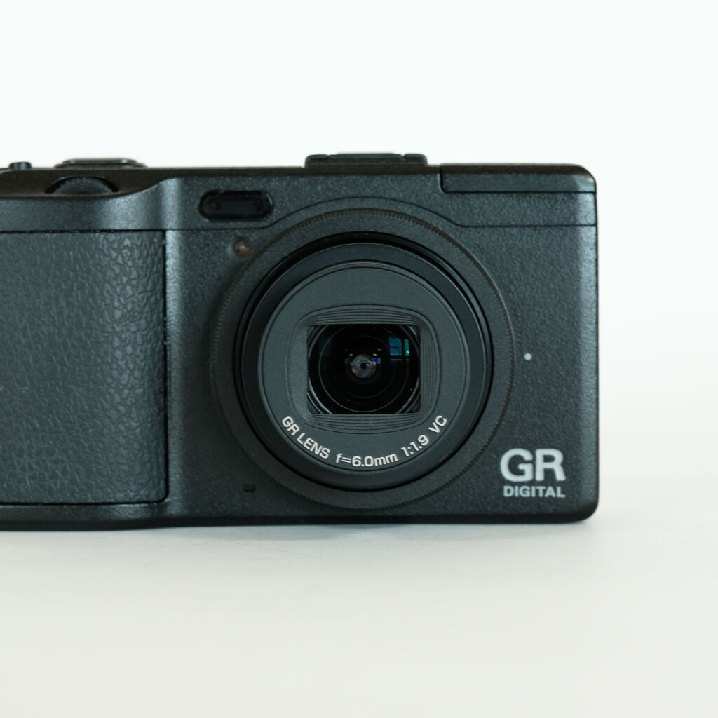 RICOH GR DIGITAL IVの出品 | ONE SCENE（ワンシーン）