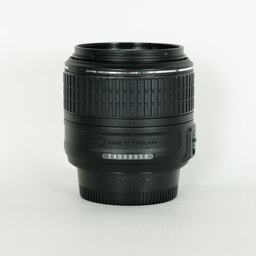 Nikon AF-S DX NIKKOR 18-55mm f3.5-5.6G VR II Nikon AF-S DX NIKKOR 18-55mm f3.5-5.6G VR II