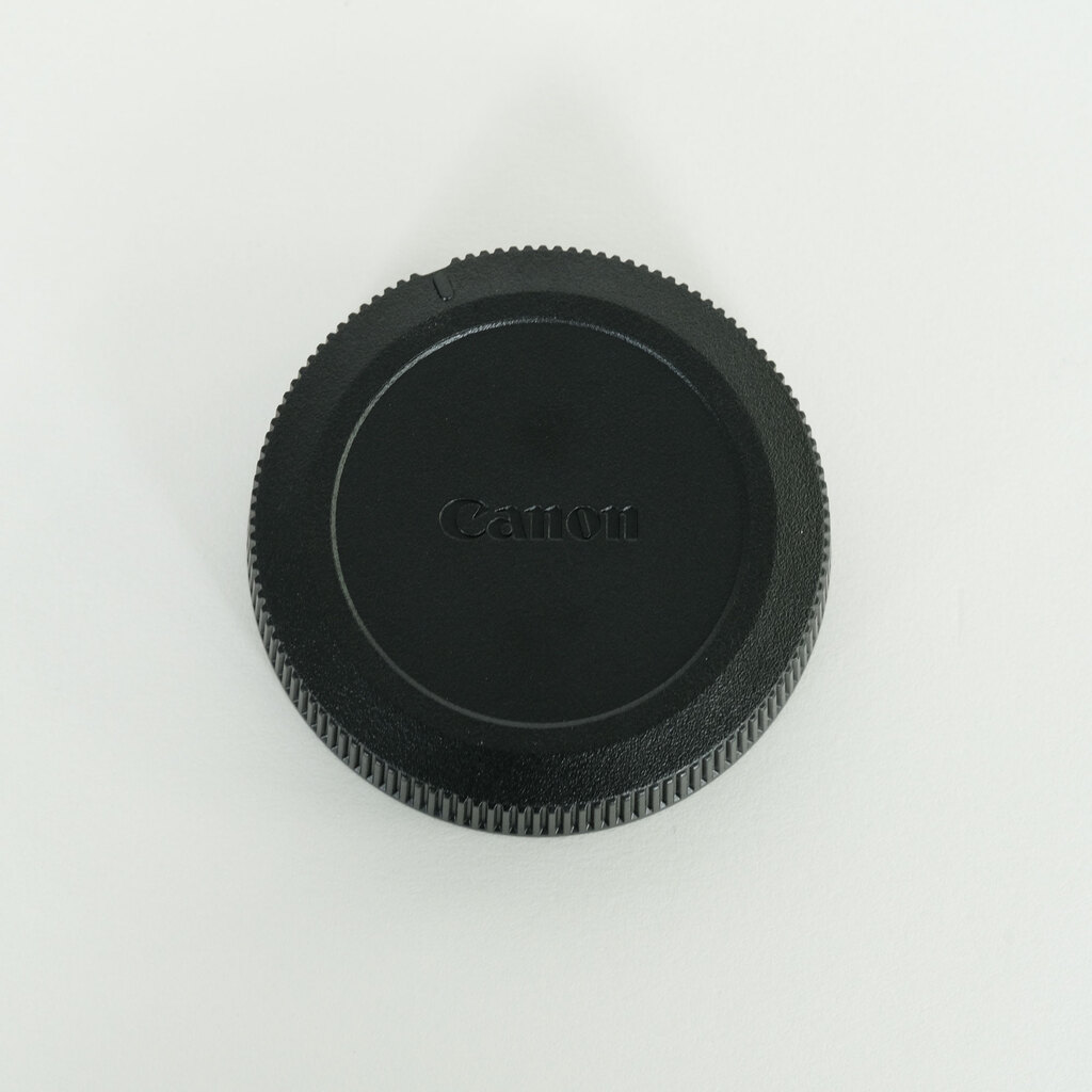 Canon RF35mm F1.8 MACRO IS STM