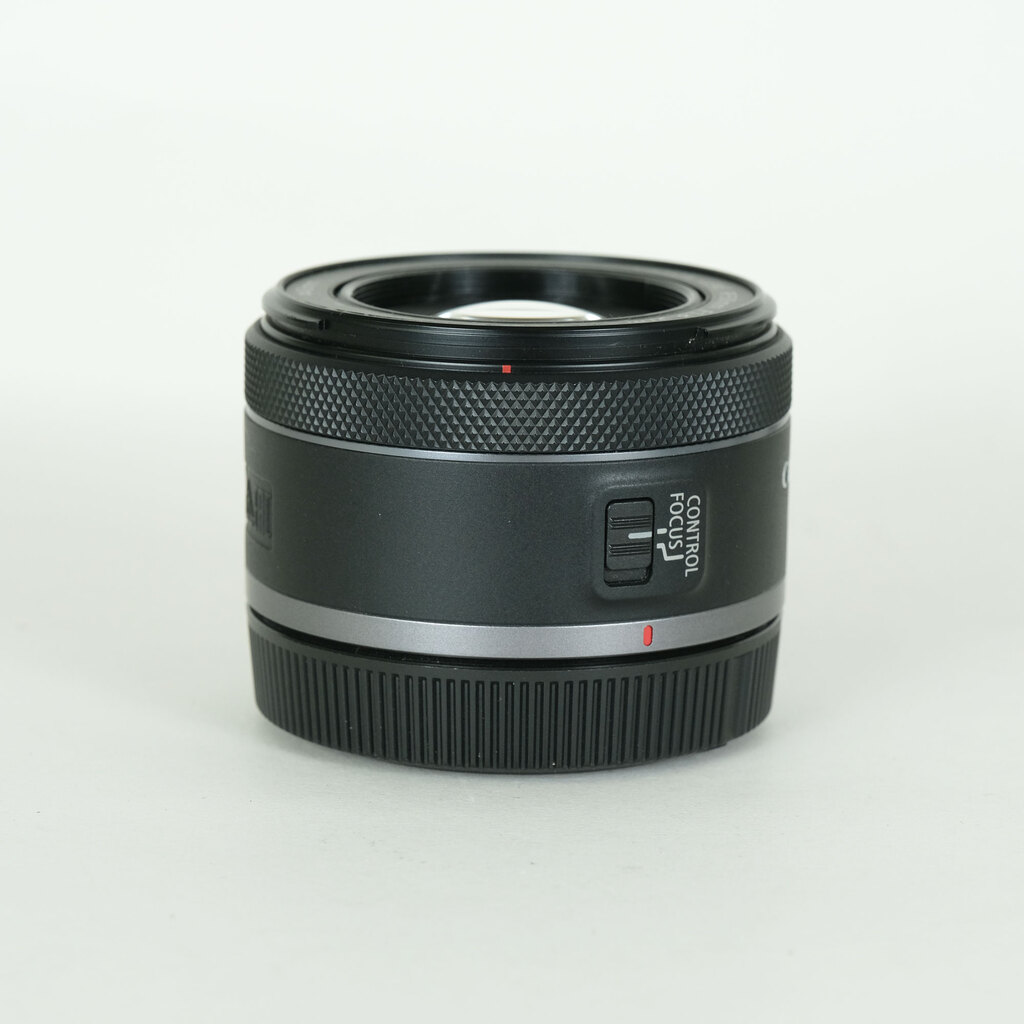 Canon RF50mm F1.8 STM
