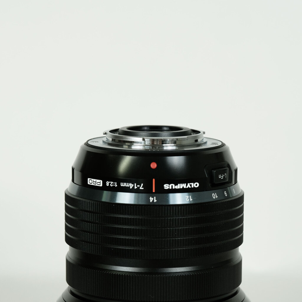 OLYMPUS M.ZUIKO DIGITAL ED 7-14mm F2.8 PRO
