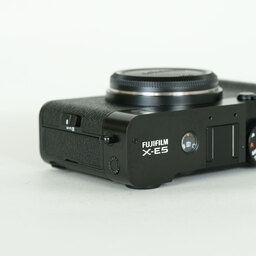 FUJIFILM X-E5