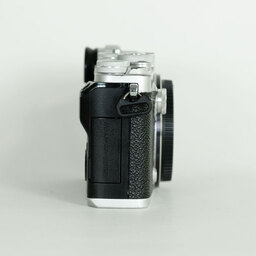 OLYMPUS PEN-F