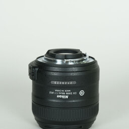 Nikon AF-S DX Micro NIKKOR 40mm f/2.8G