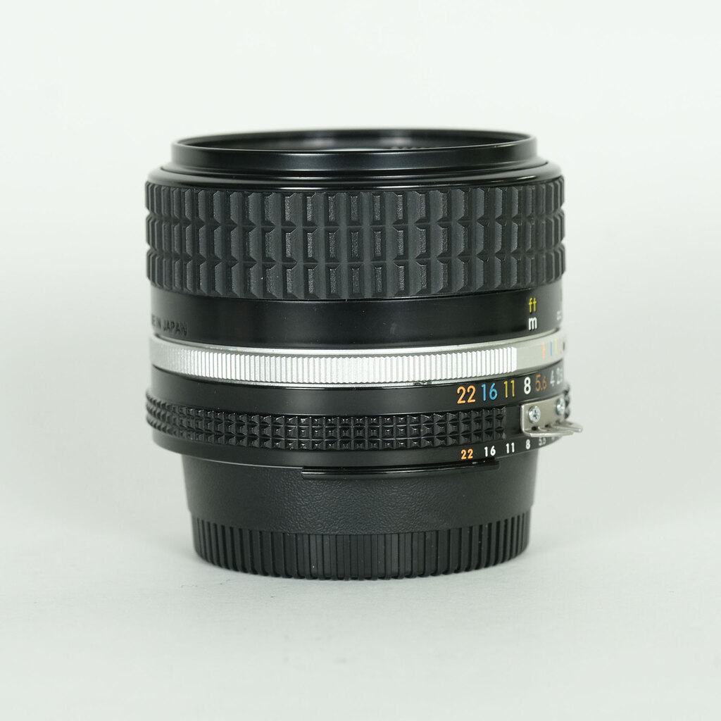 Nikon Ai Nikkor 28mm F2.8Sの出品 | ONE SCENE（ワンシーン）