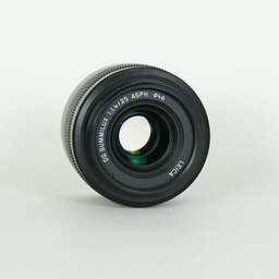 Panasonic LEICA DG SUMMILUX 25mm/F1.4 II ASPH. Panasonic LEICA DG SUMMILUX 25mm/F1.4 II ASPH.