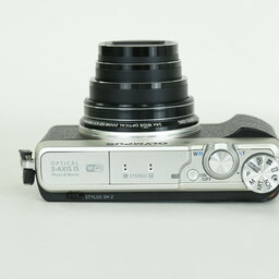 OLYMPUS STYLUS SH-2 シルバー