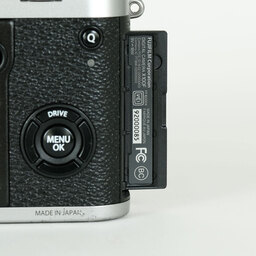 FUJIFILM X100F シルバー FUJIFILM X100F シルバー