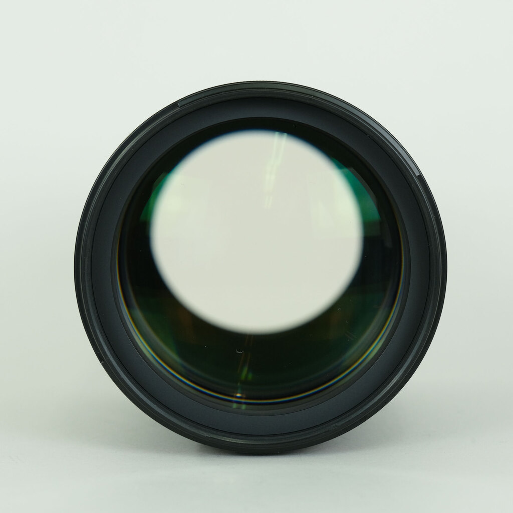 Canon RF135mm F1.8 L IS USM