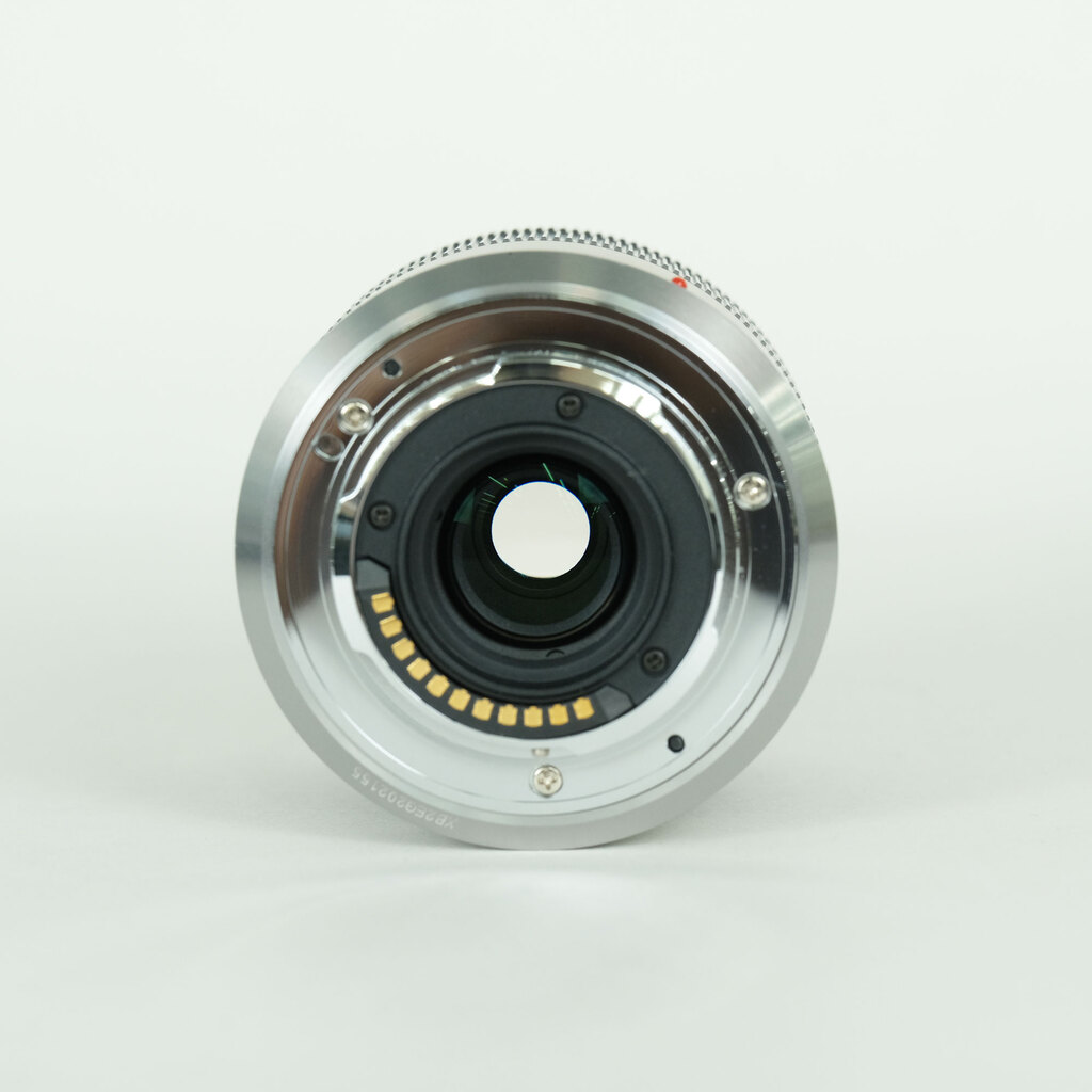 Panasonic LUMIX G VARIO 45-150mm / F4.0-5.6 ASPH. / MEGA O.I.S. Panasonic LUMIX G VARIO 45-150mm / F4.0-5.6 ASPH. / MEGA O.I.S.