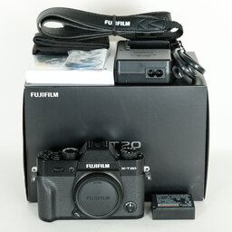 FUJIFILM X-T20