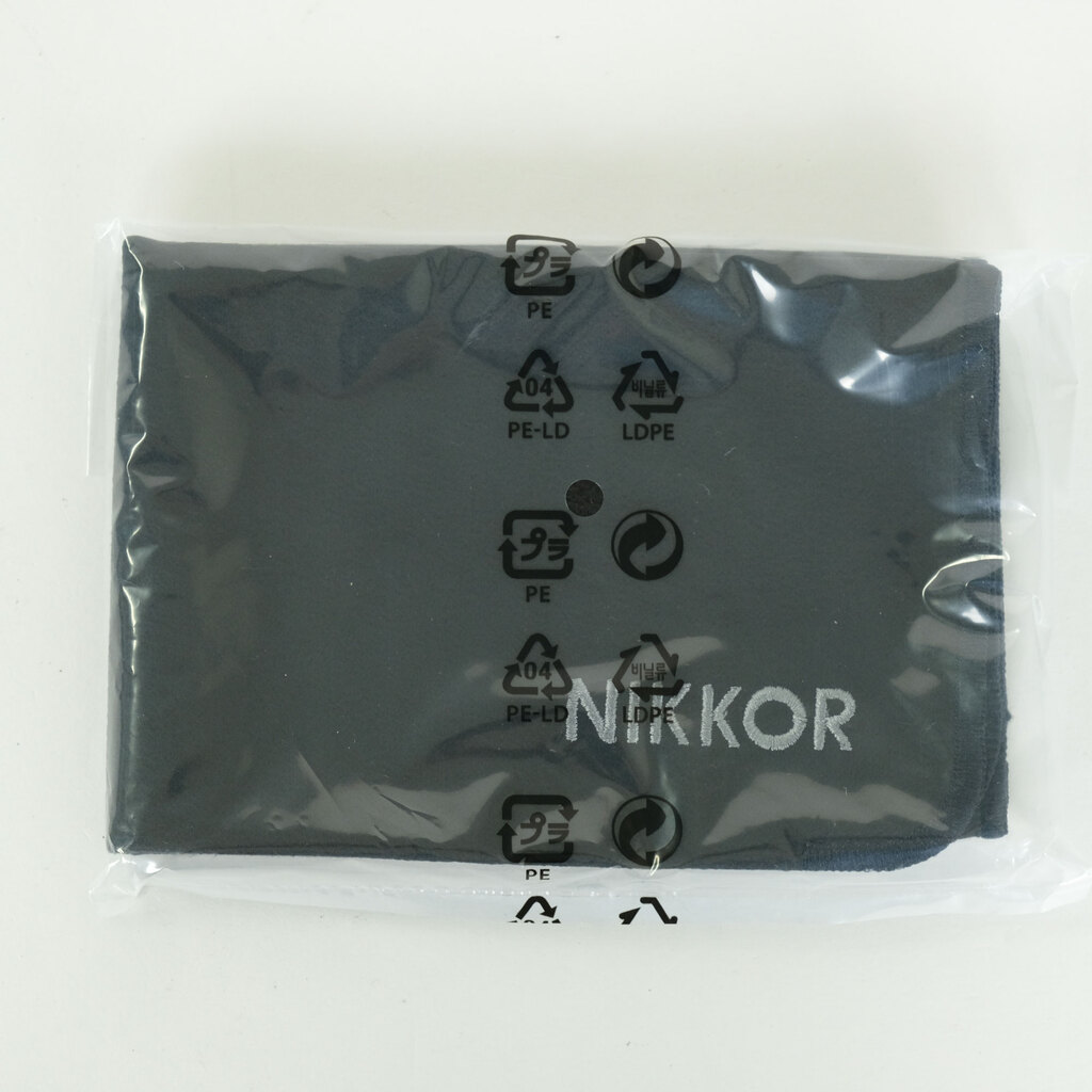 Nikon NIKKOR Z 28-400mm f/4-8 VR Nikon NIKKOR Z 28-400mm f/4-8 VR