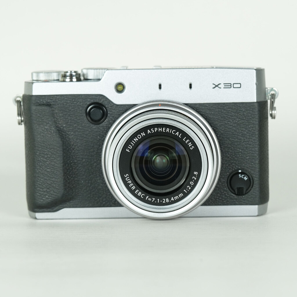 FUJIFILM X30 中古価格比較 - 価格.com