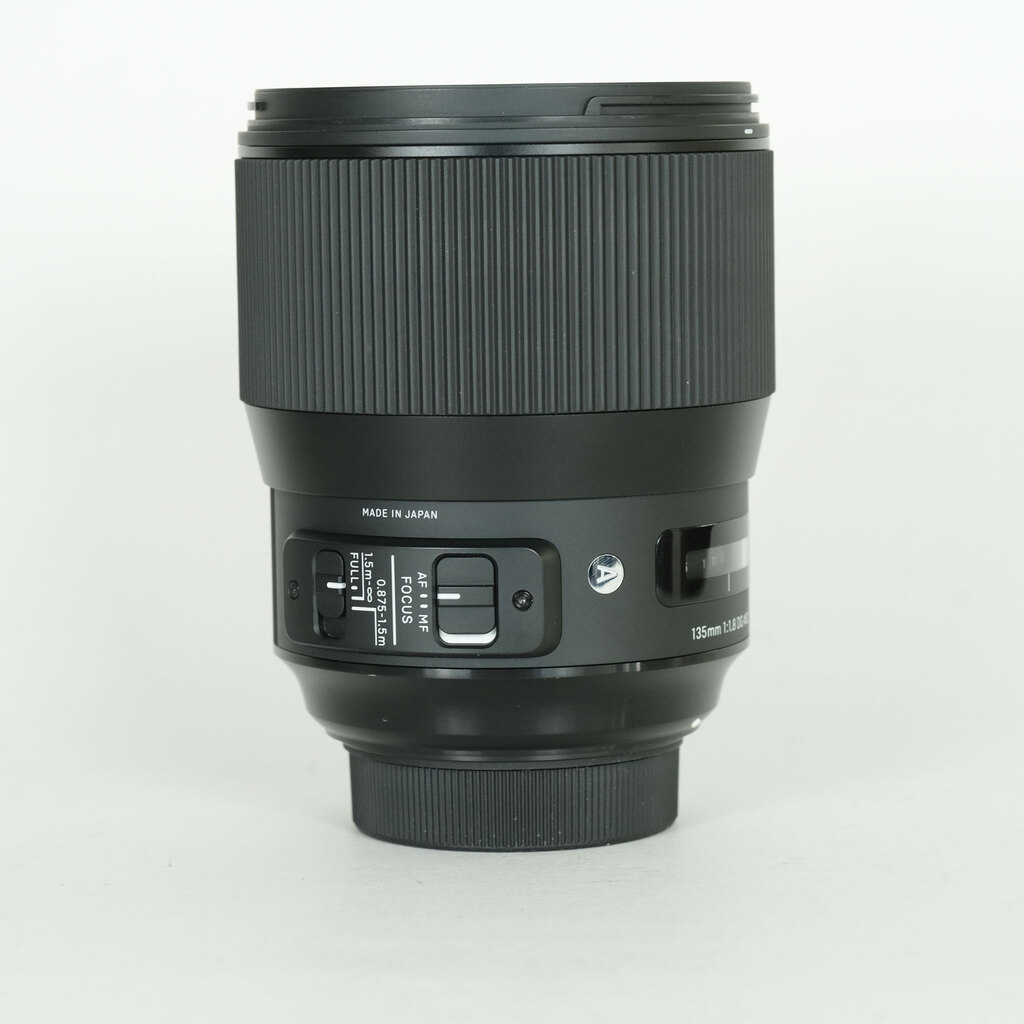 SIGMA 135mm F1.8 DG HSM｜Art [ニコンF用]