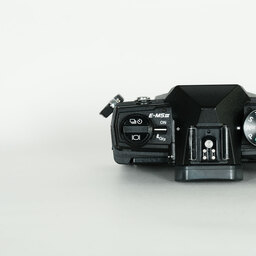 OLYMPUS OM-D E-M5 Mark III