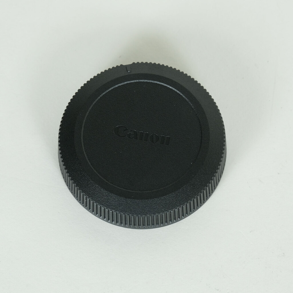 Canon RF-S 18-45mm F4.5-6.3 IS STMの出品 | ONE SCENE（ワンシーン）