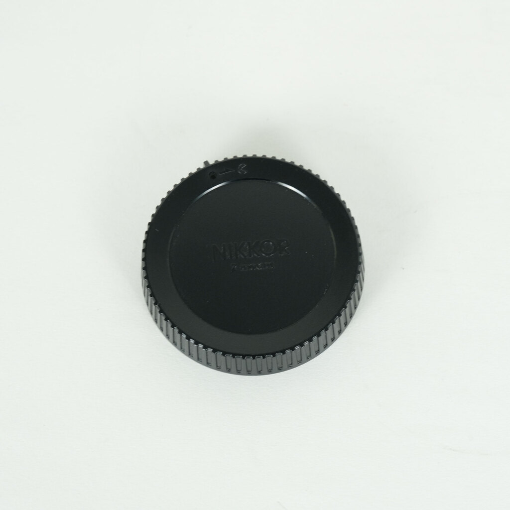 Nikon NIKKOR Z 40mm f/2 Nikon NIKKOR Z 40mm f/2