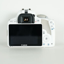 Canon EOS Kiss X7 ボディ ホワイト