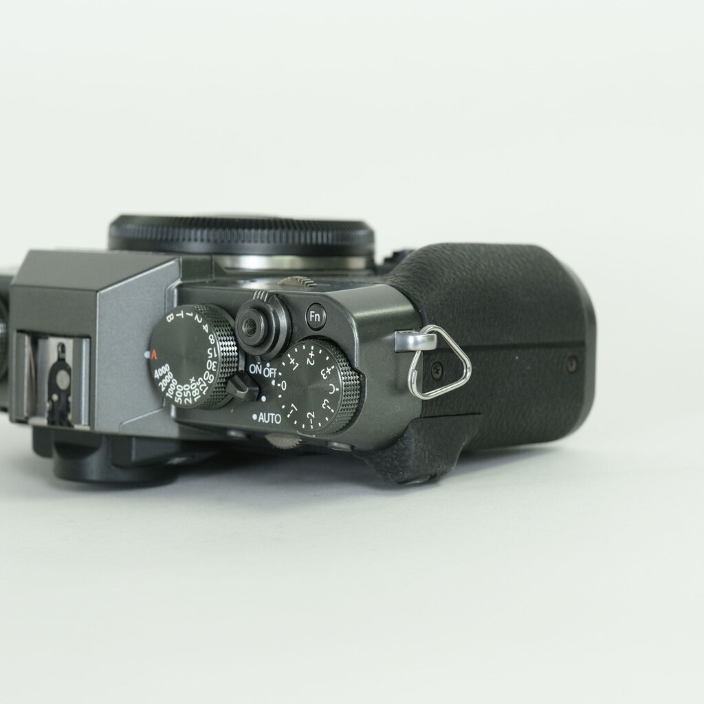 FUJIFILM X-T30