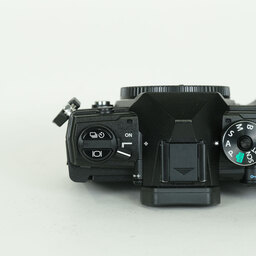 OM SYSTEM OM-5