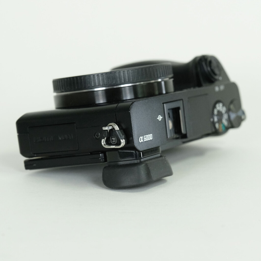 SONY α6000（ILCE-6000）