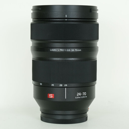 Panasonic LUMIX S PRO 24-70mm F2.8