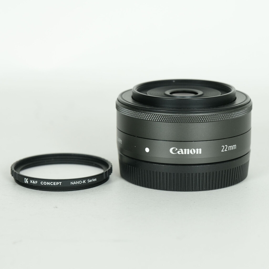 Canon EF-M22mm F2 STM
