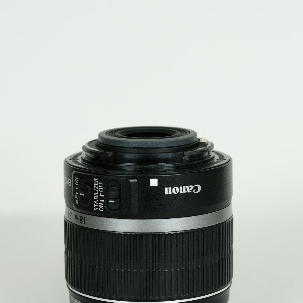 Canon EF-S18-55mm F3.5-5.6 IS
