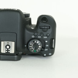 Canon EOS Kiss X8i