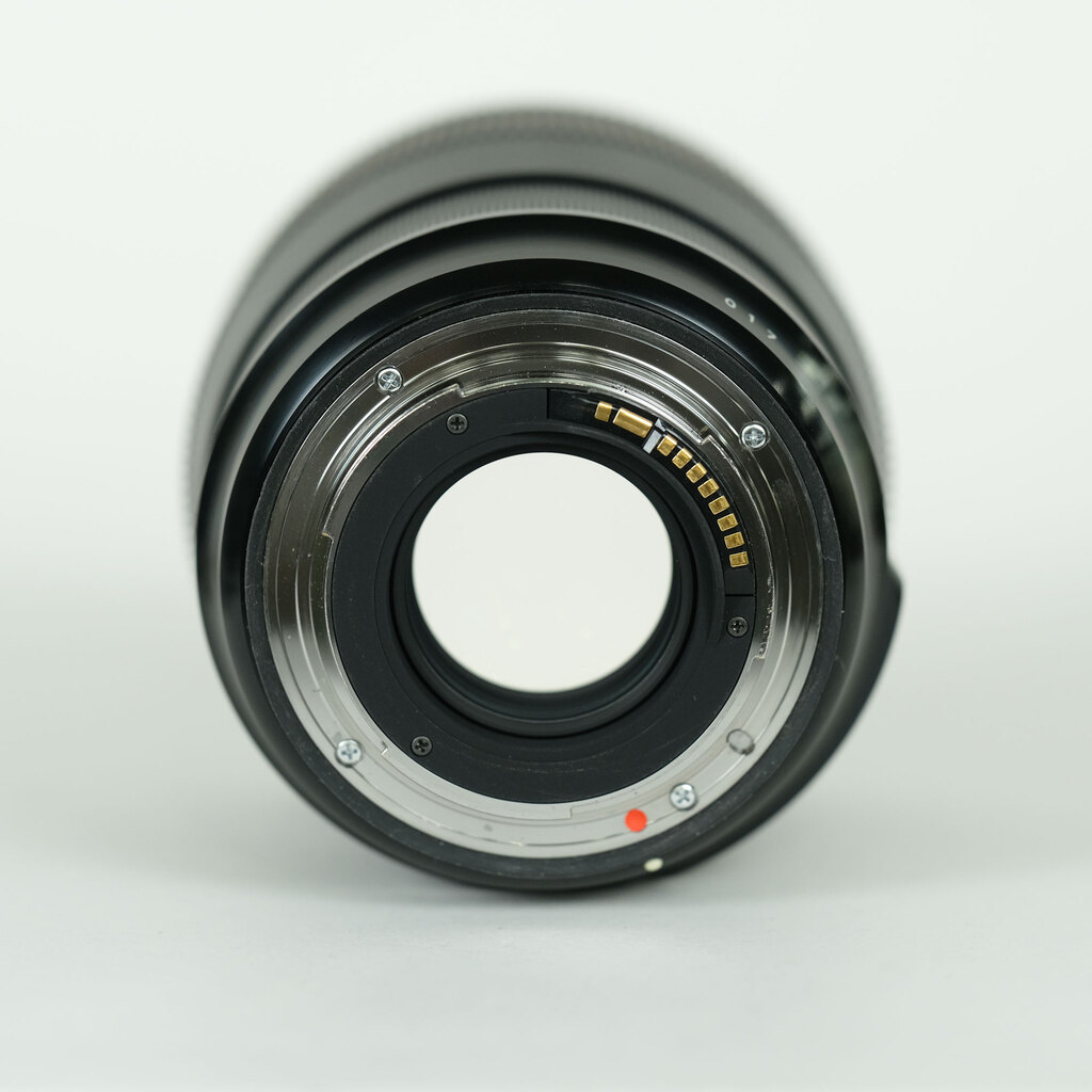 SIGMA 135mm F1.8 DG HSM｜Art [キヤノン用]の出品 | ONE SCENE（ワン