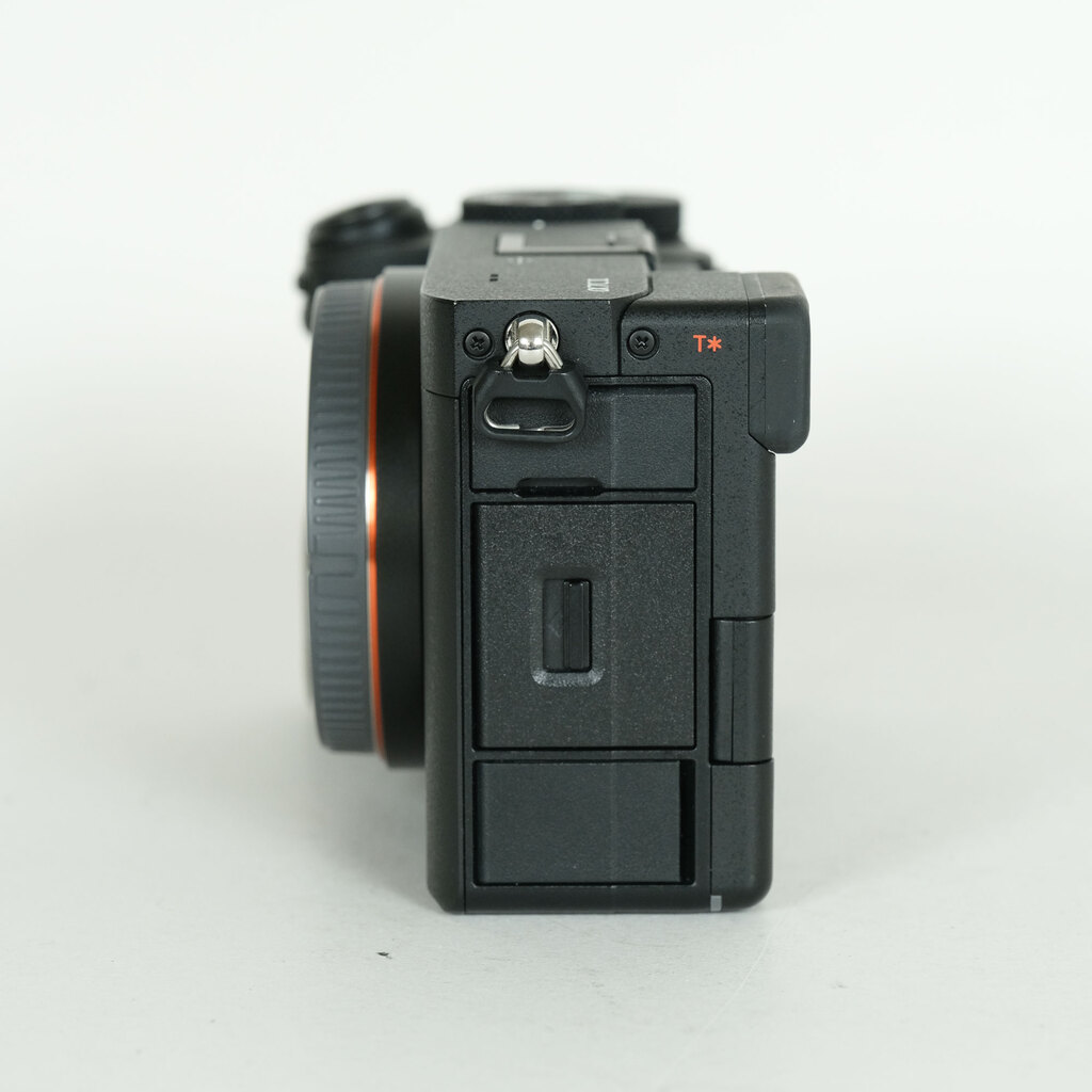 SONY α7C II(ILCE-7CM2) SONY α7C II(ILCE-7CM2)