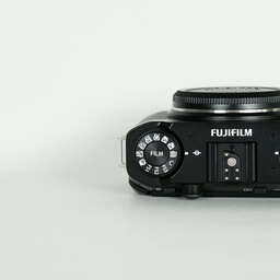 FUJIFILM X-M5 FUJIFILM X-M5