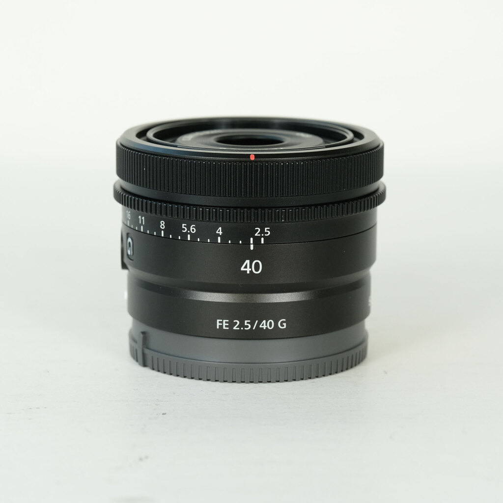 SONY FE 40mm F2.5 G SEL40F25Gの出品 | ONE SCENE（ワンシーン）