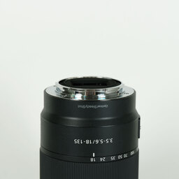 SONY E 18-135mm F3.5-5.6 OSS SEL18135