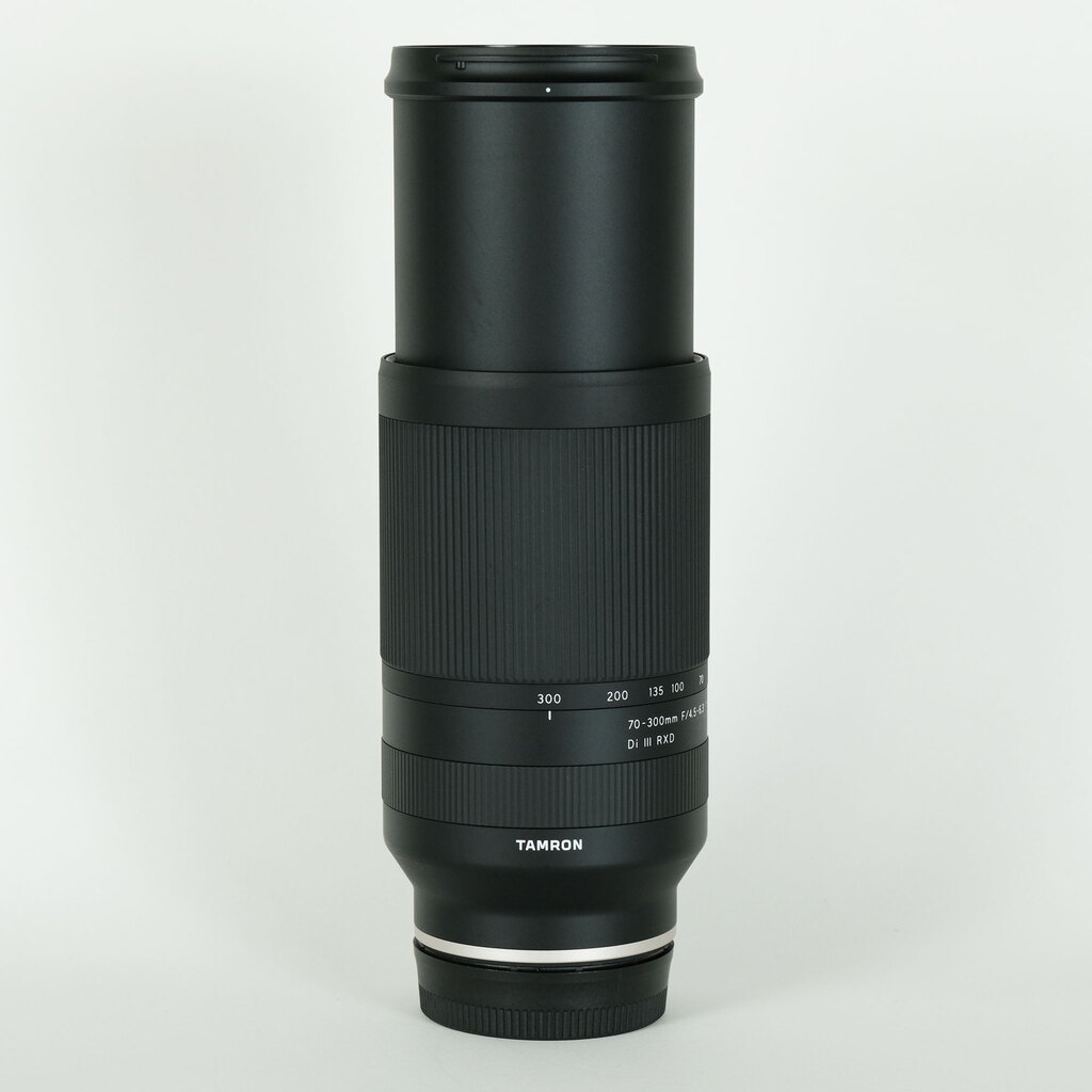 TAMRON 70-300mm F/4.5-6.3 Di III RXD (Model A047) [ソニーE用]