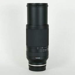TAMRON 70-300mm F/4.5-6.3 Di III RXD (Model A047) [ソニーE用]