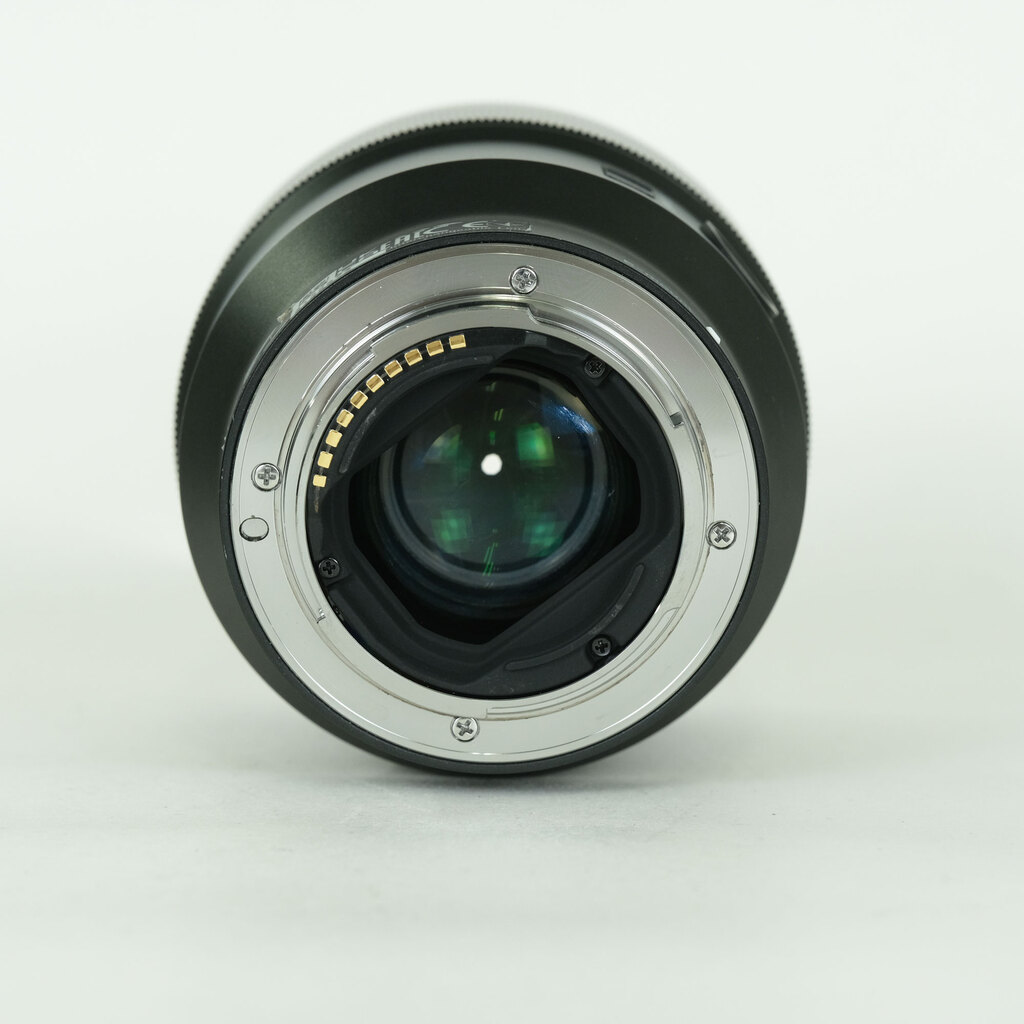 SONY FE 85mm F1.8 SEL85F18