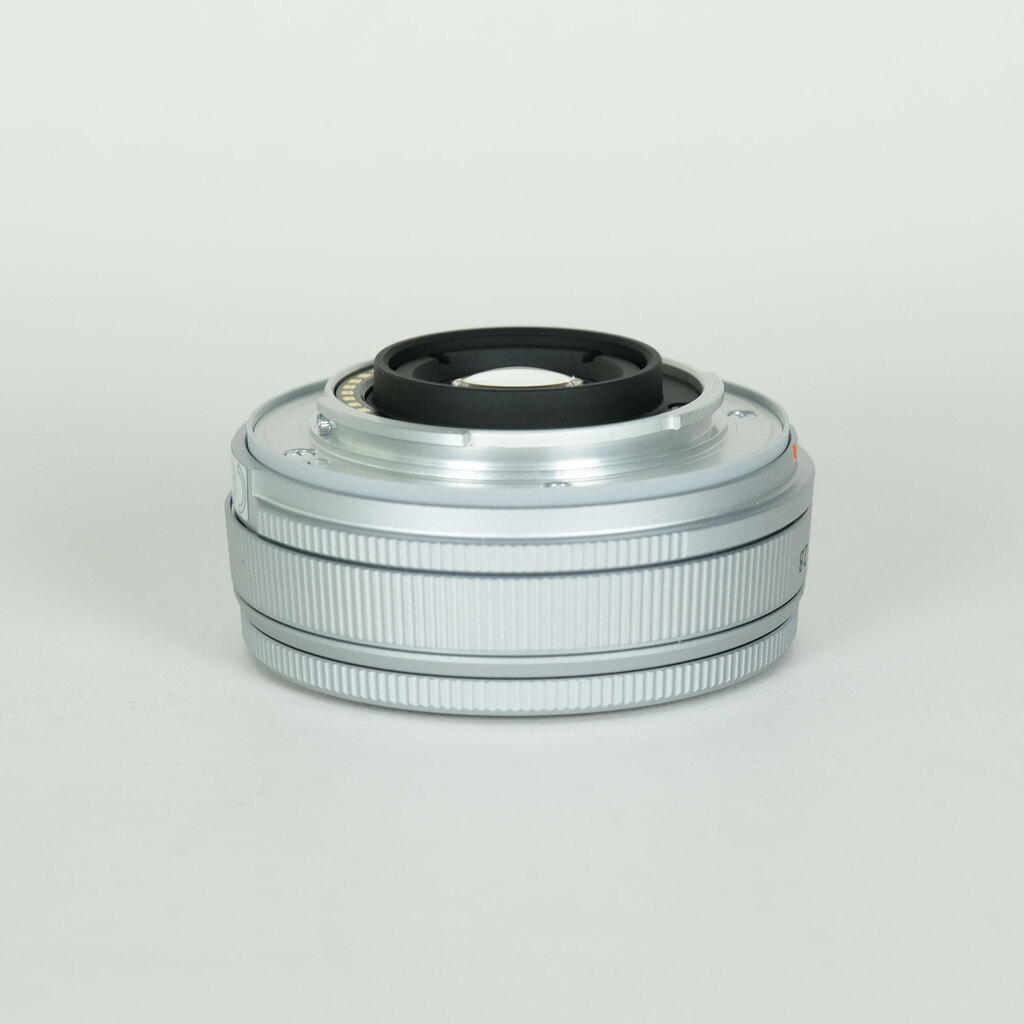 FUJIFILM XF23mmF2.8 R WRの出品 | ONE SCENE（ワンシーン）