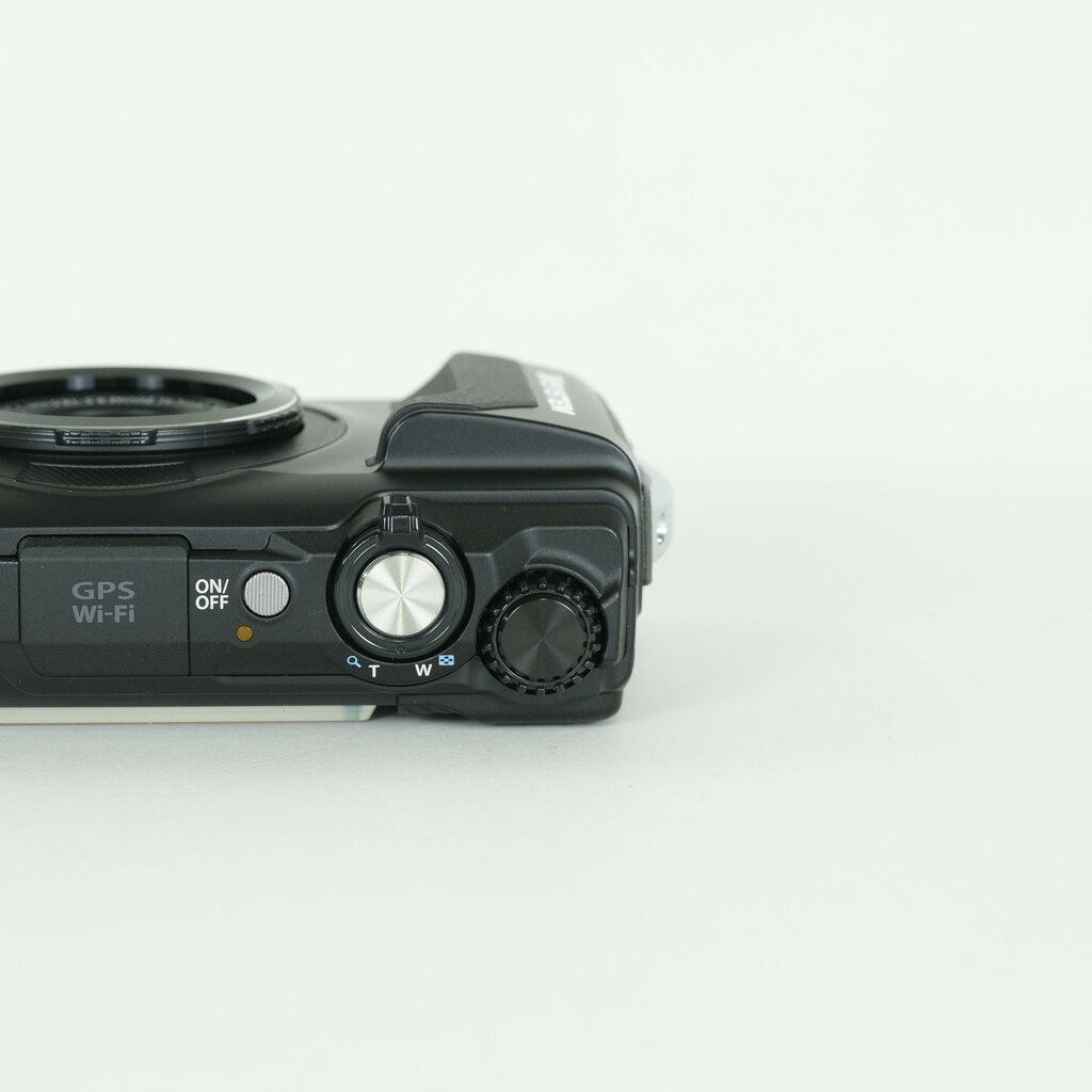 OM SYSTEM Tough TG-7 ブラック