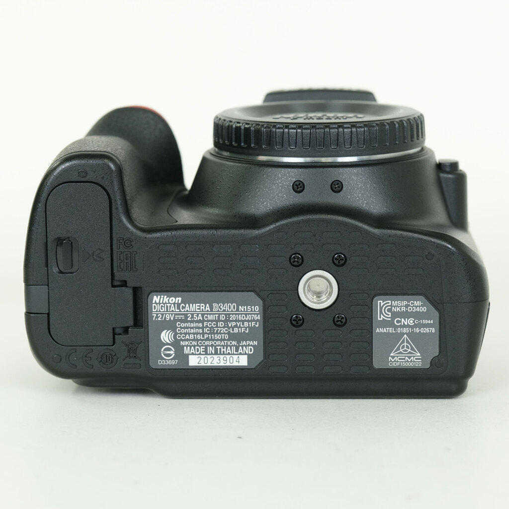 Nikon D3400 Nikon D3400